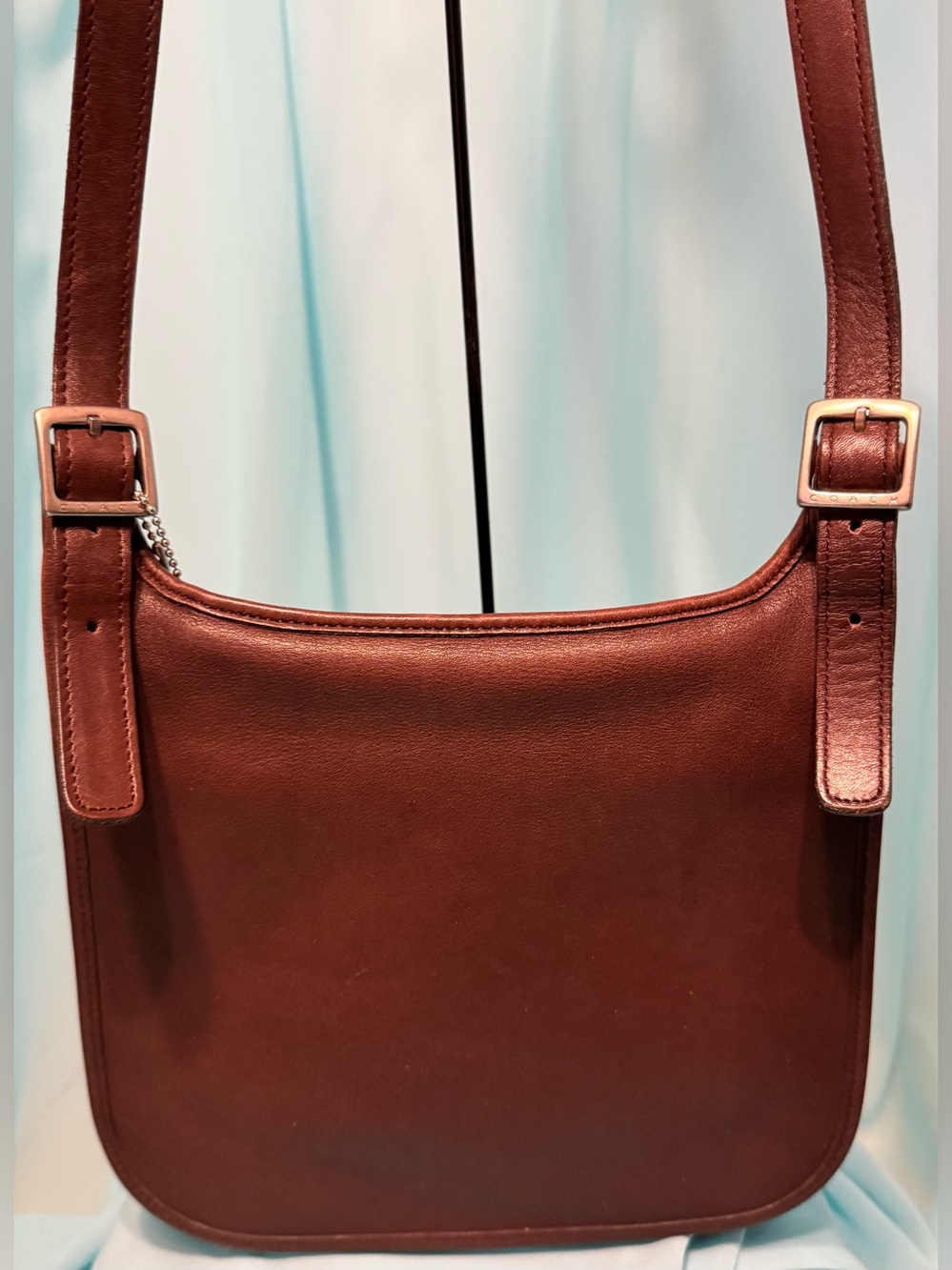 Y2K Vintage Coach Hippie Flap Crossbody Bag 9135 Brown Leather Slim Purse